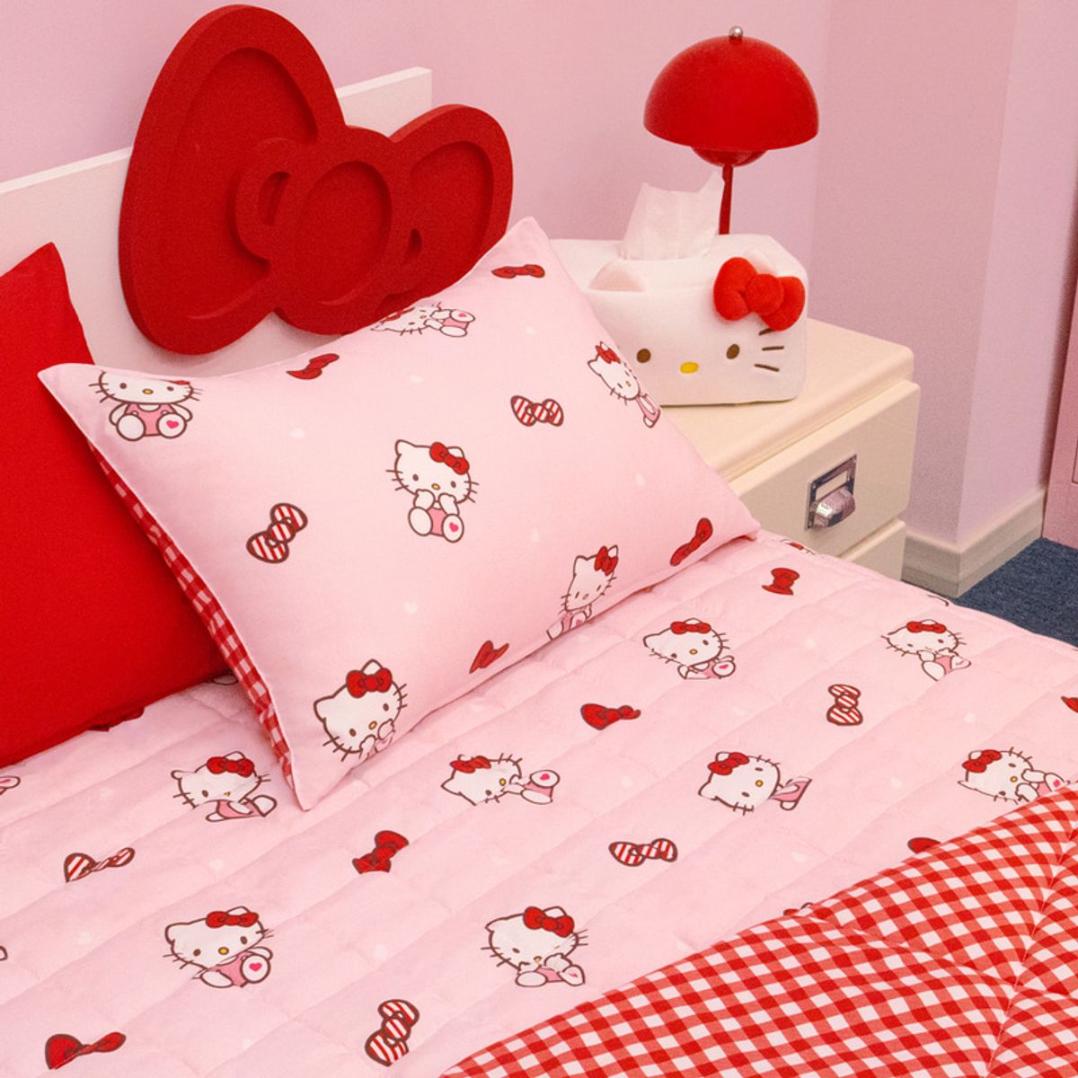나라홈데코(NARAHOMEDECO) 산리오 헬로키티 워싱패드 레드클래식