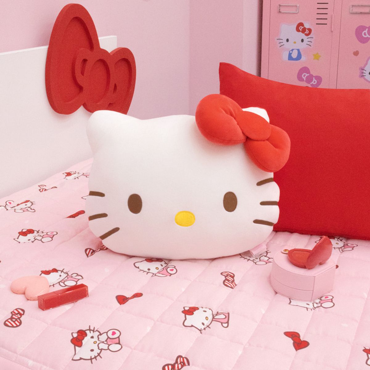 나라홈데코(NARAHOMEDECO) 산리오 헬로키티 얼굴쿠션 레드클래식
