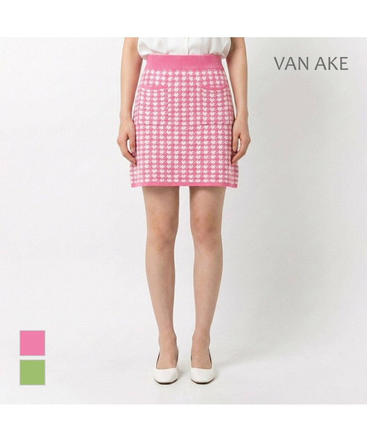 반에이크(VANAKE) 체크패턴 니트스커트_VB33KSMV03Z