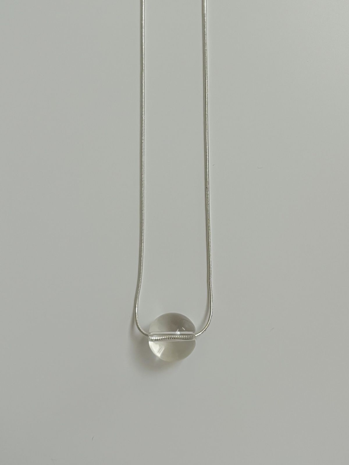 소수(SOSOO) Bold Point Gemstone Long Necklace [Clear]