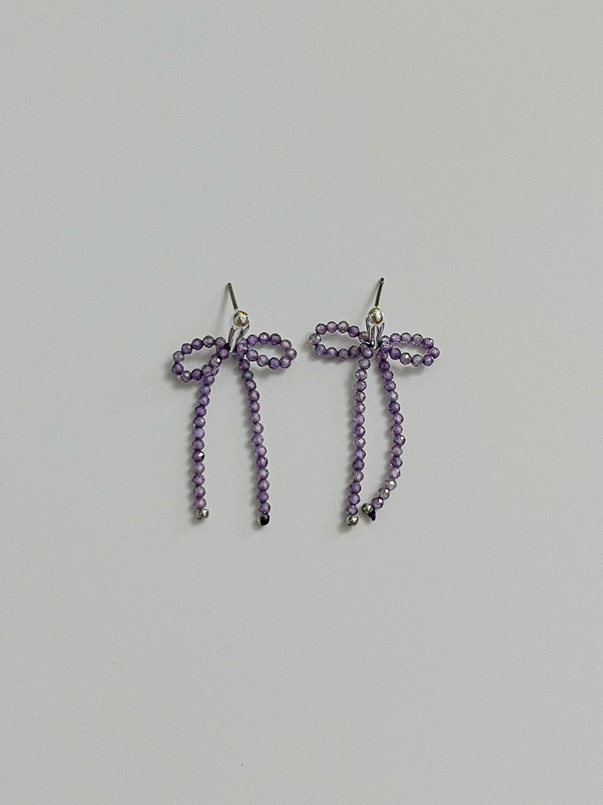 소수(SOSOO) Tanzanite Ribbon Earrings