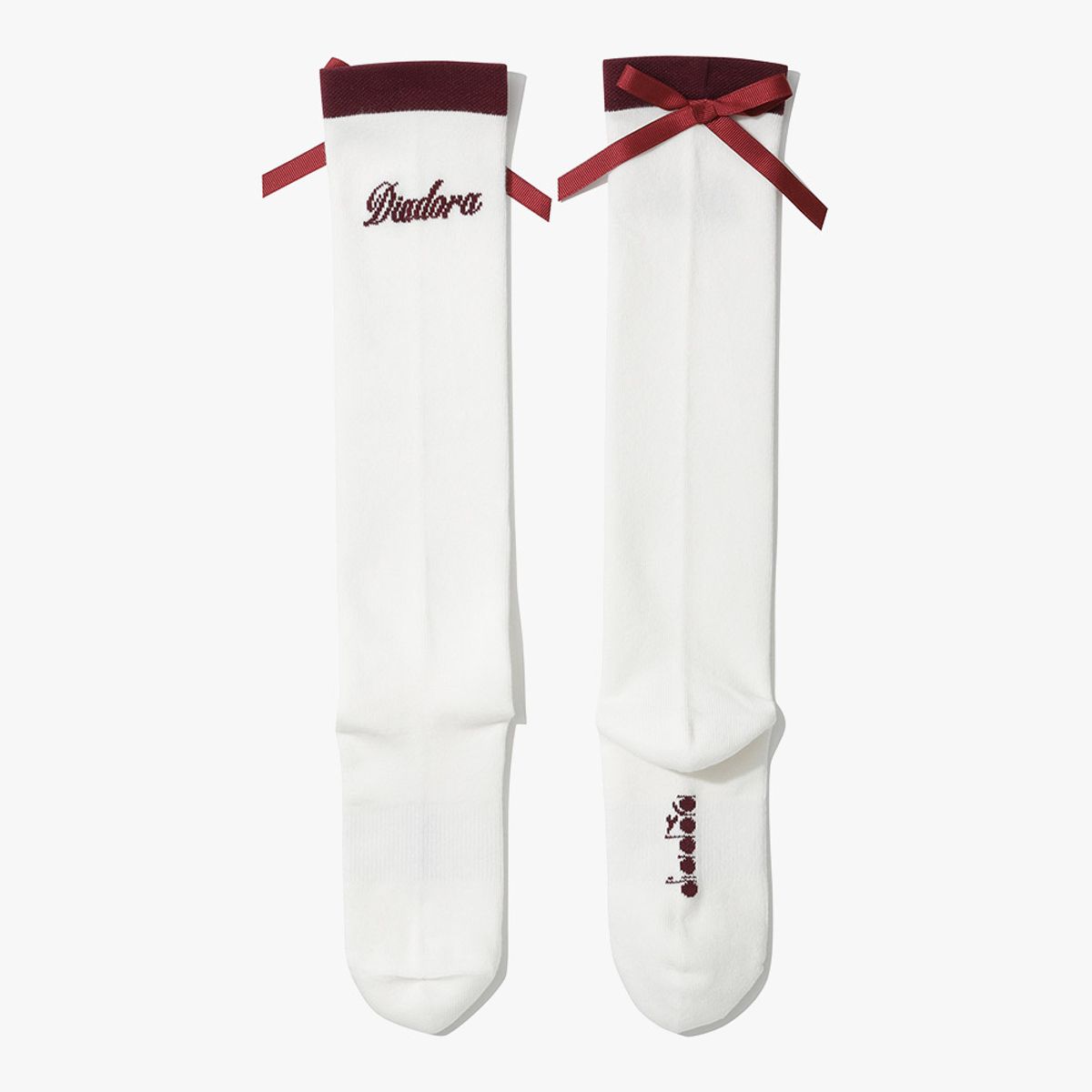 디아도라(diadora) 리본 니삭스 BURGUNDY
