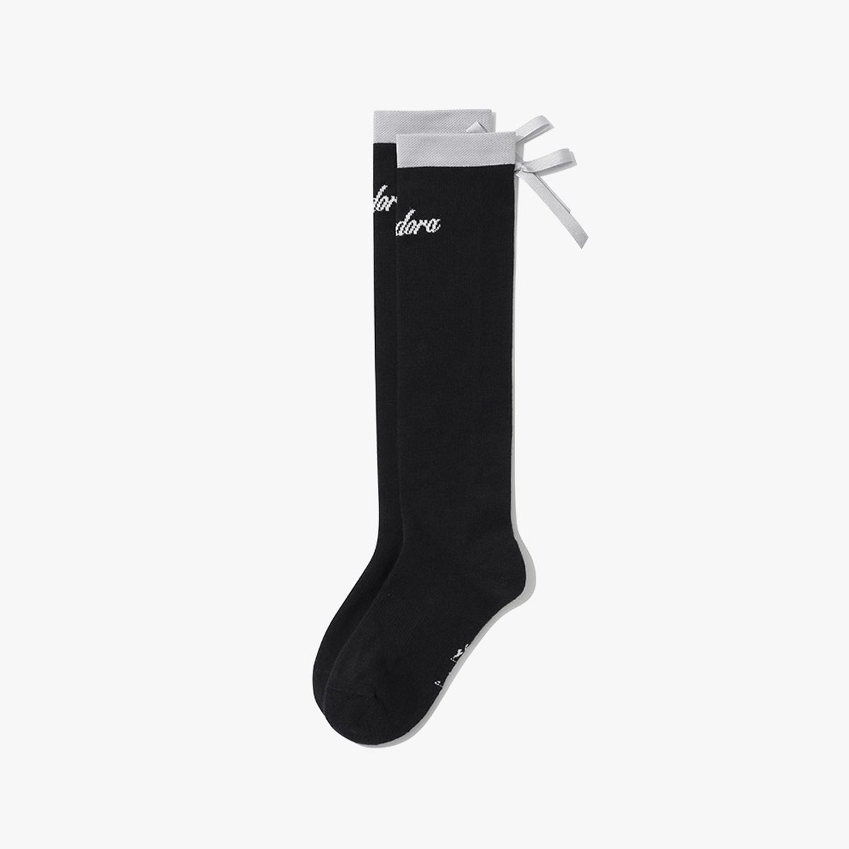 디아도라(diadora) 리본 니삭스 BLACK