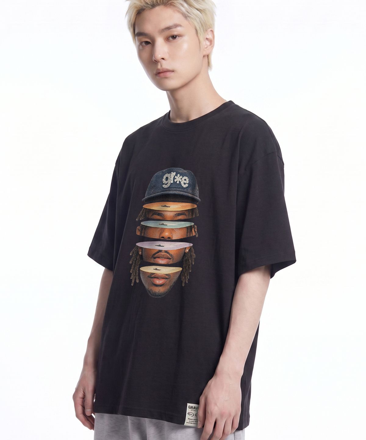 그레이버 오디너리(GRAVER ORDINARY) [ODNR UNISEX]Face Grae 반팔 티셔츠_2color