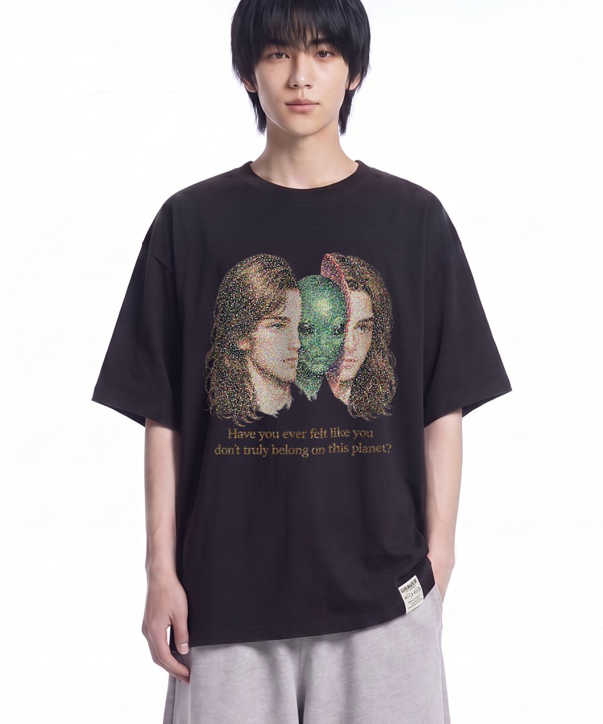 그레이버 오디너리(GRAVER ORDINARY) [ODNR UNISEX]Face off 반팔 티셔츠_2color