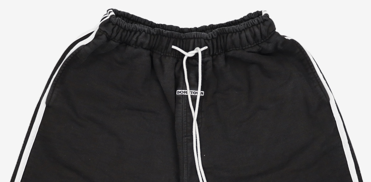 본투윈(BORN TO WIN) TRACK LINE BORNTOWIN HALF PANTS LONG VER [BLACK]