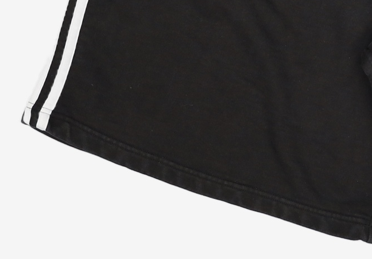 본투윈(BORN TO WIN) TRACK LINE BORNTOWIN HALF PANTS LONG VER [BLACK]