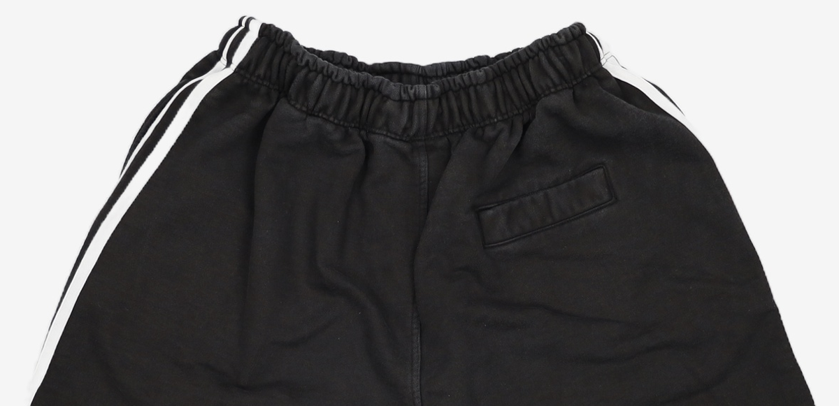 본투윈(BORN TO WIN) TRACK LINE BORNTOWIN HALF PANTS LONG VER [BLACK]