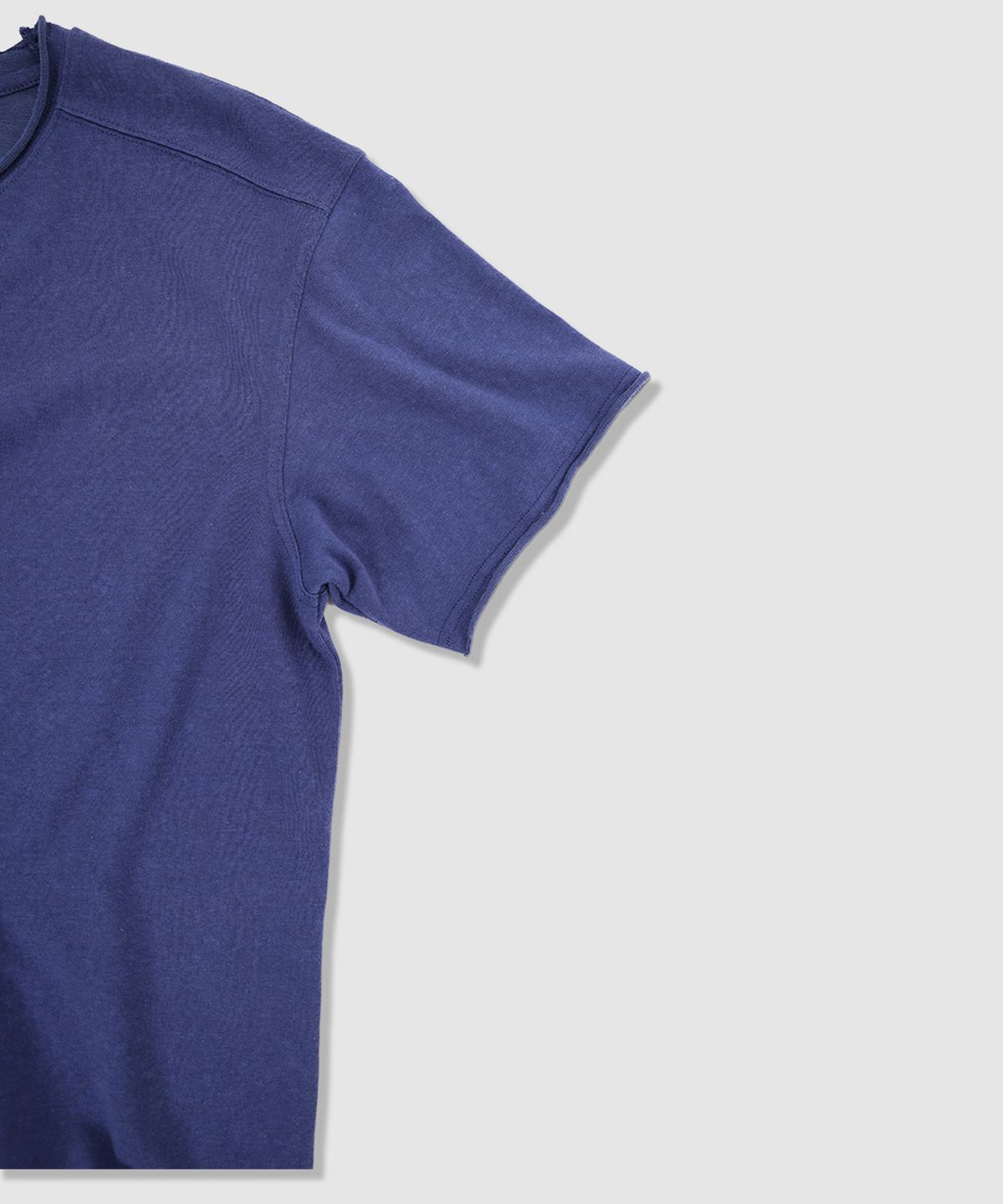 애니타임로릭(ANYTIME LOREAK) YUCCA RAW-EDGE HALF KNIT - BLUE