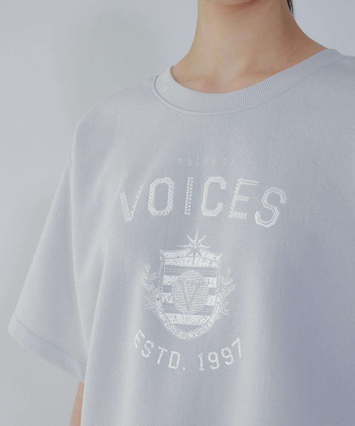 보브(VOICE OF VOICES) 투웨이 엠브로이더리 티셔츠 _라이트 그레이_7156340801