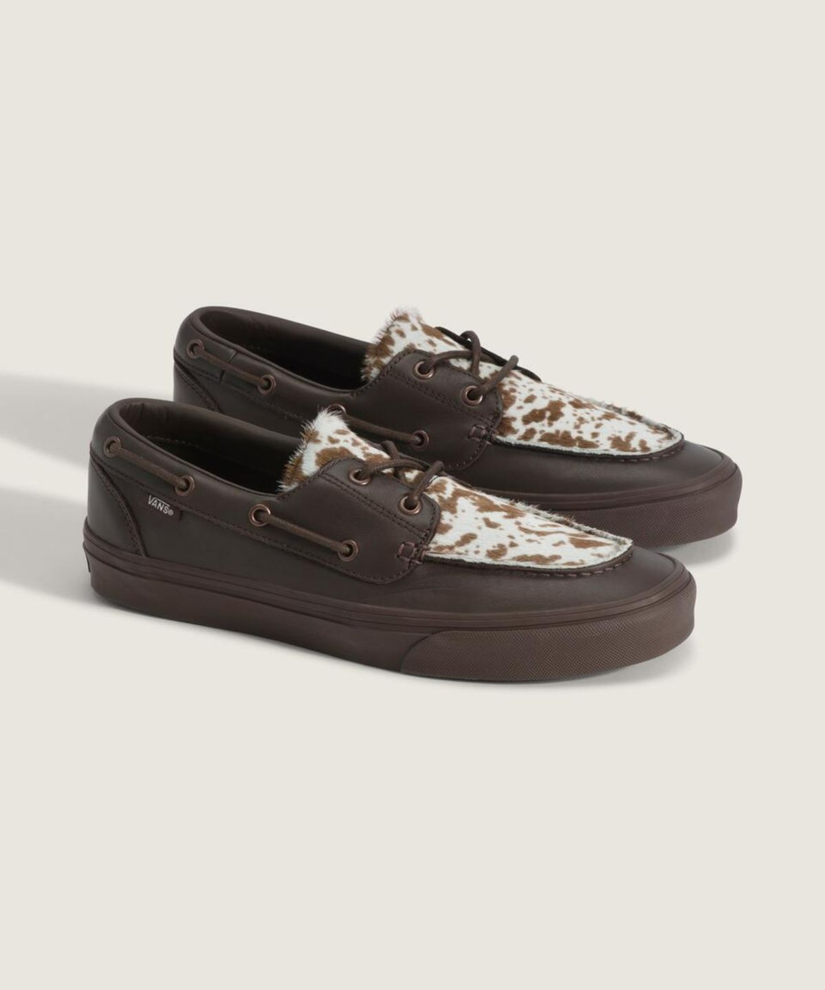 반스(VANS) 2-아일릿 보트 슈즈 - 포니 헤어 다크 브라운 / VN000Z96DRB