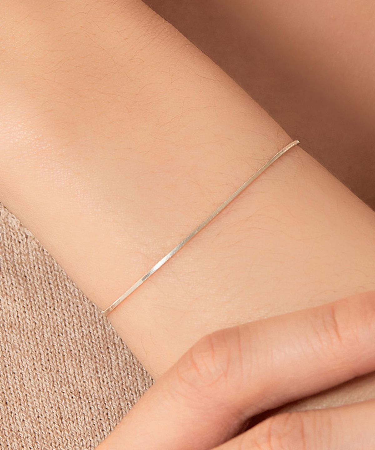 엘렌쥬얼리(HELENE JEWELRY) 실버 Silver 925 신 사각 체인 은 팔찌