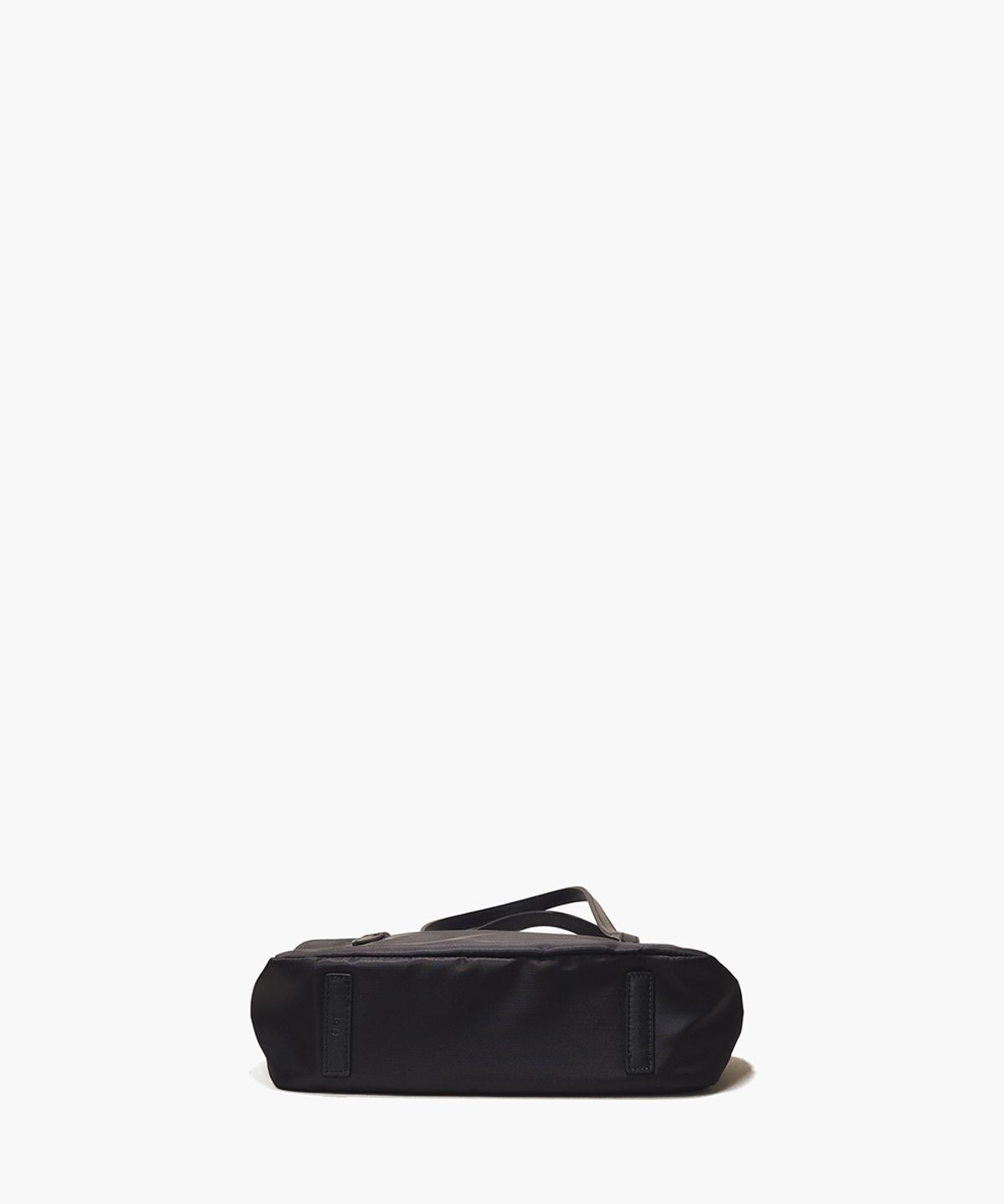 플로르(FLOR) 윌로 플루트백 미니 나일론 Willo Flute Bag Mini Nylon Black