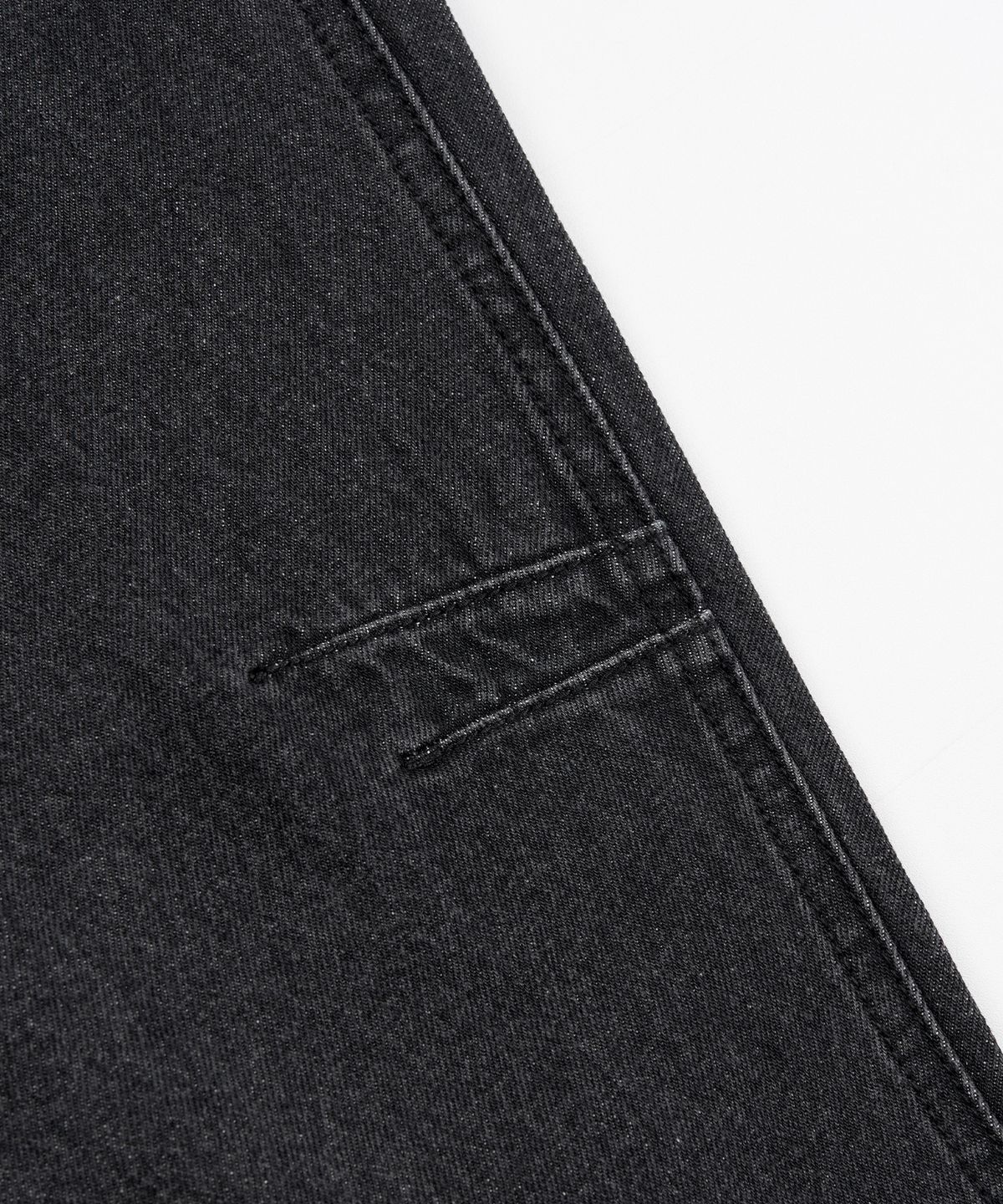 토피(TOFFEE) 루즈 커브드 데님 팬츠 (BLACK)