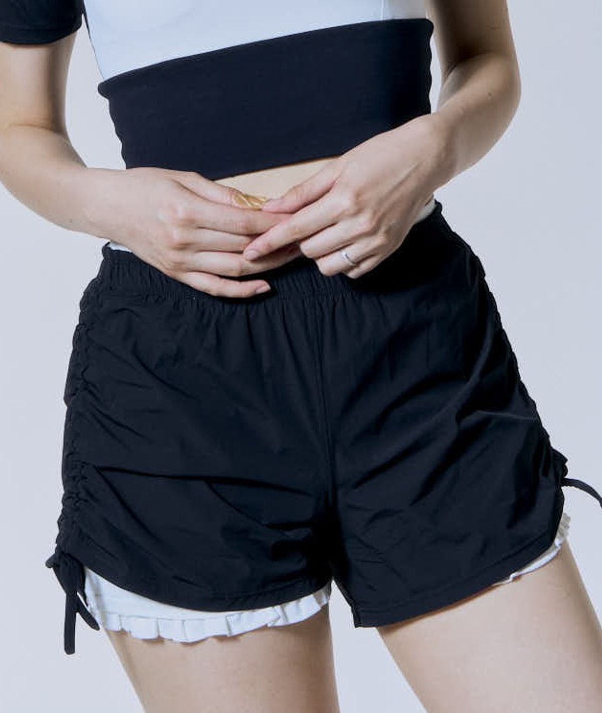 마레모미(MAREMOMI) 리플 러닝 & 스윔 쇼츠 (블랙)