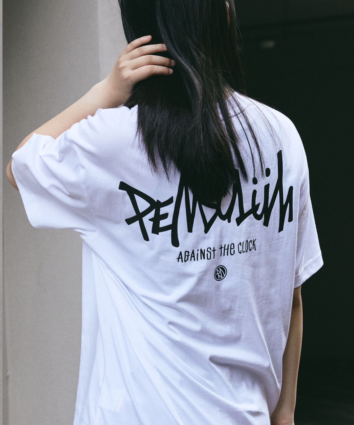 펜듈럼(PENDULUM) 시그니처 백로고 반팔티 LR2TU254_WHITE