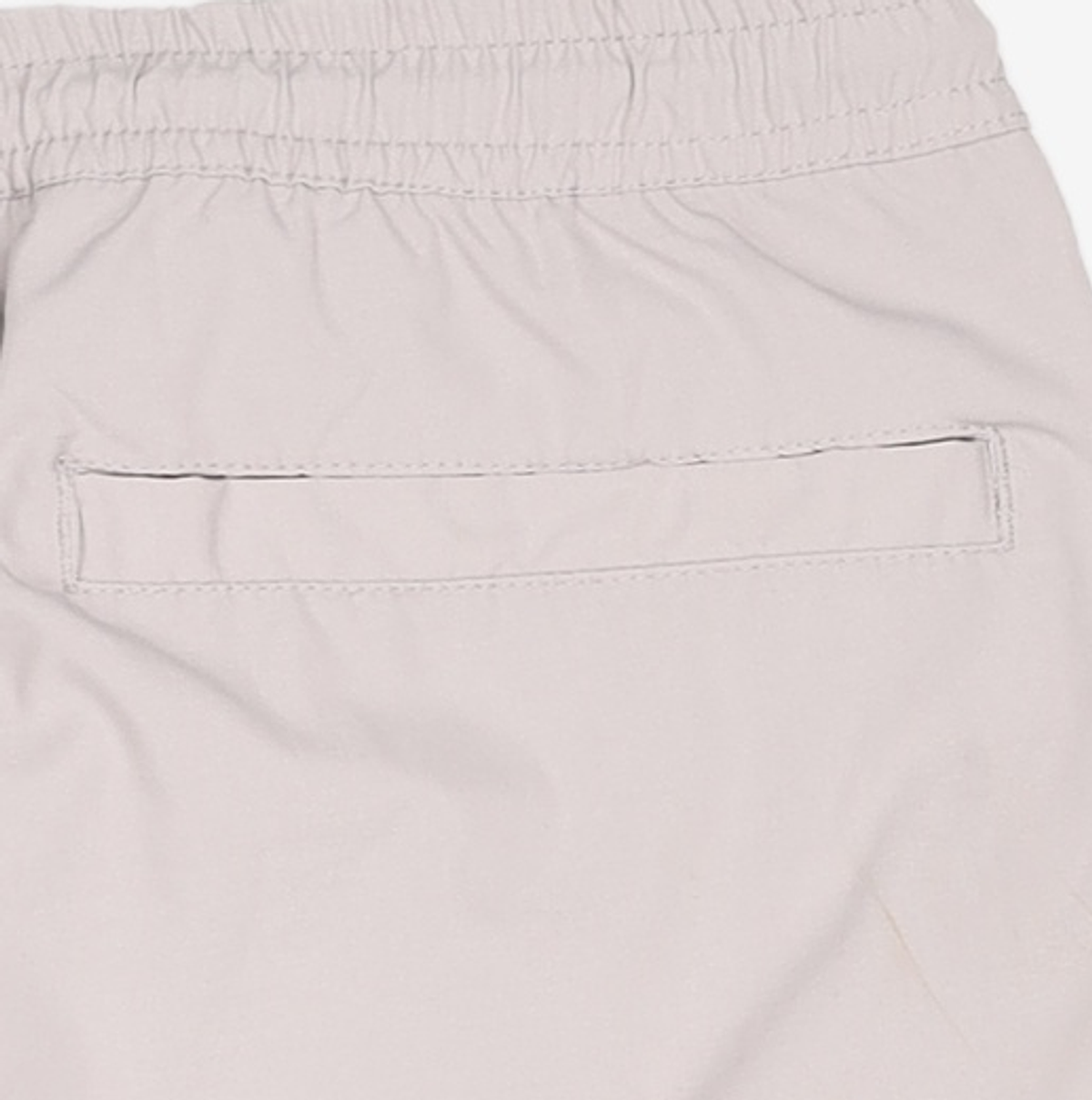 디바이디드에이치앤엠(DIVIDED H&M) 숏팬츠 M