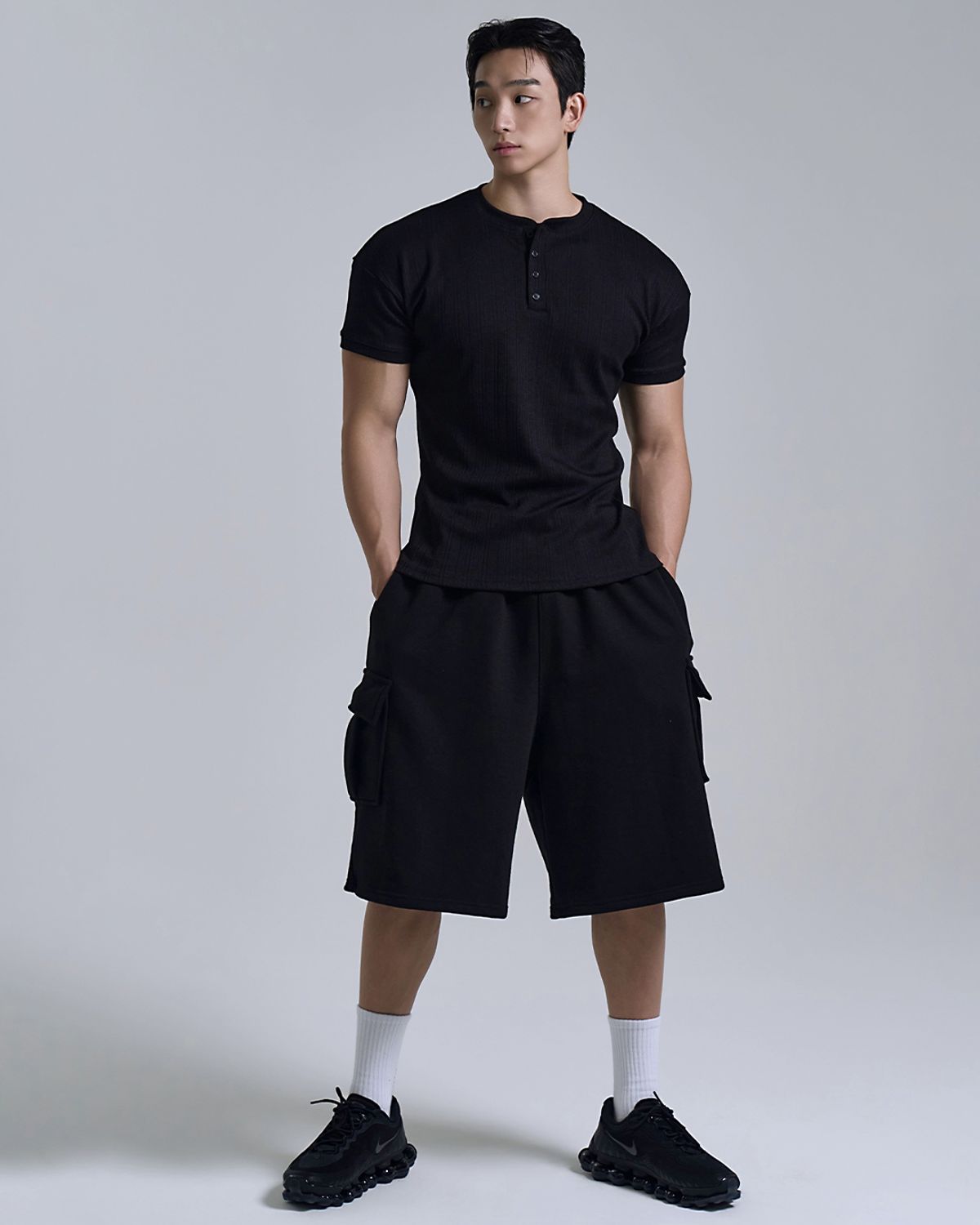 베르만 어패럴(VERMANN APPAREL) 아크로고 카고 버뮤다 스웨트 쇼츠 [블랙]