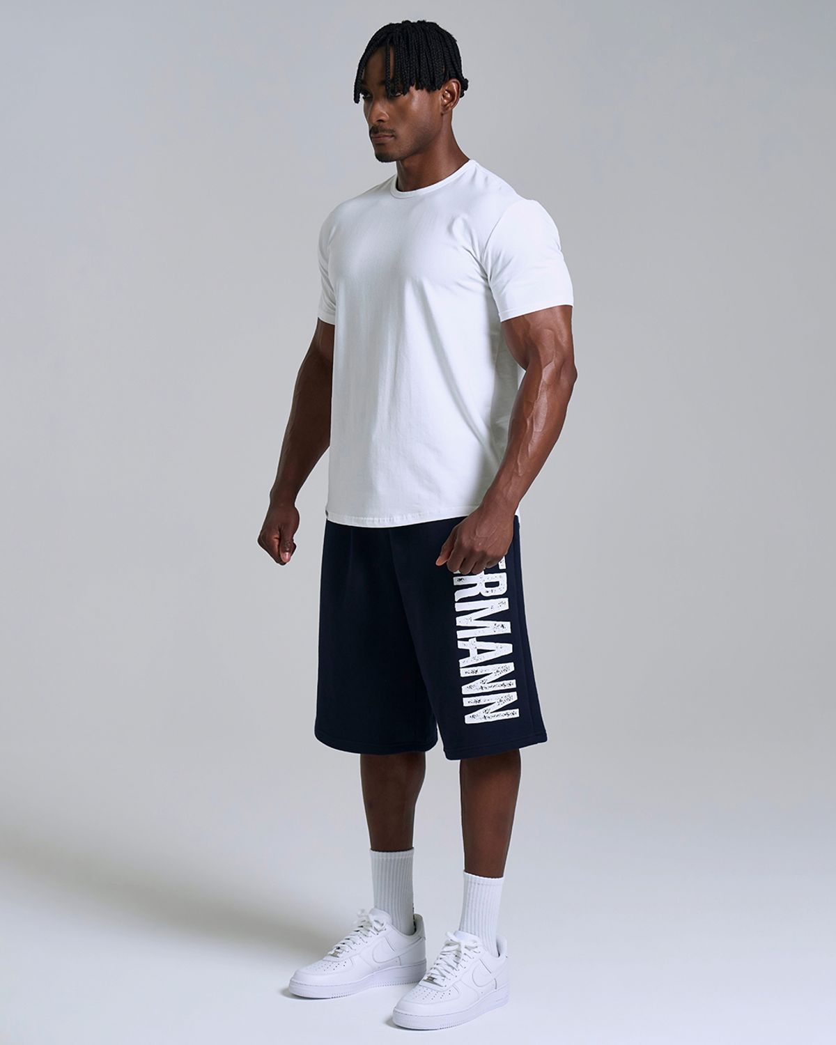베르만 어패럴(VERMANN APPAREL) 크랙 로고 버뮤다 스웨트 쇼츠 [네이비]