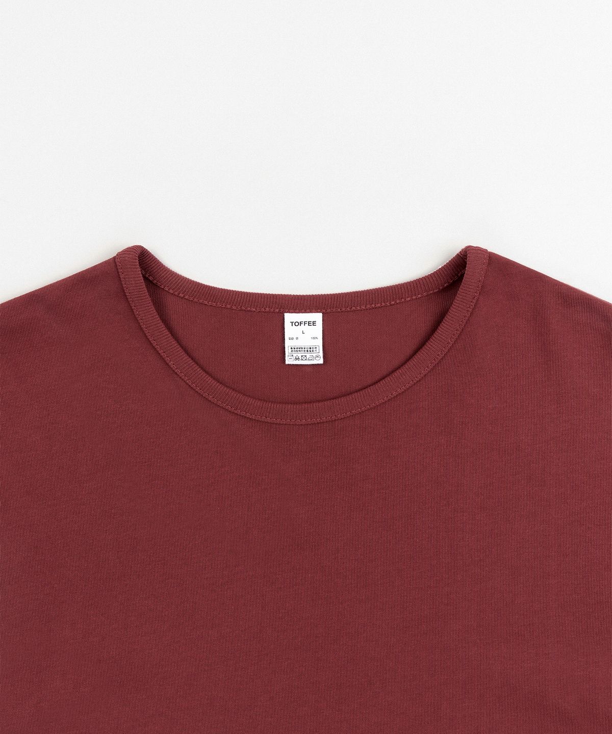 토피(TOFFEE) 슬림 크롭 롱 슬리브 (RED)