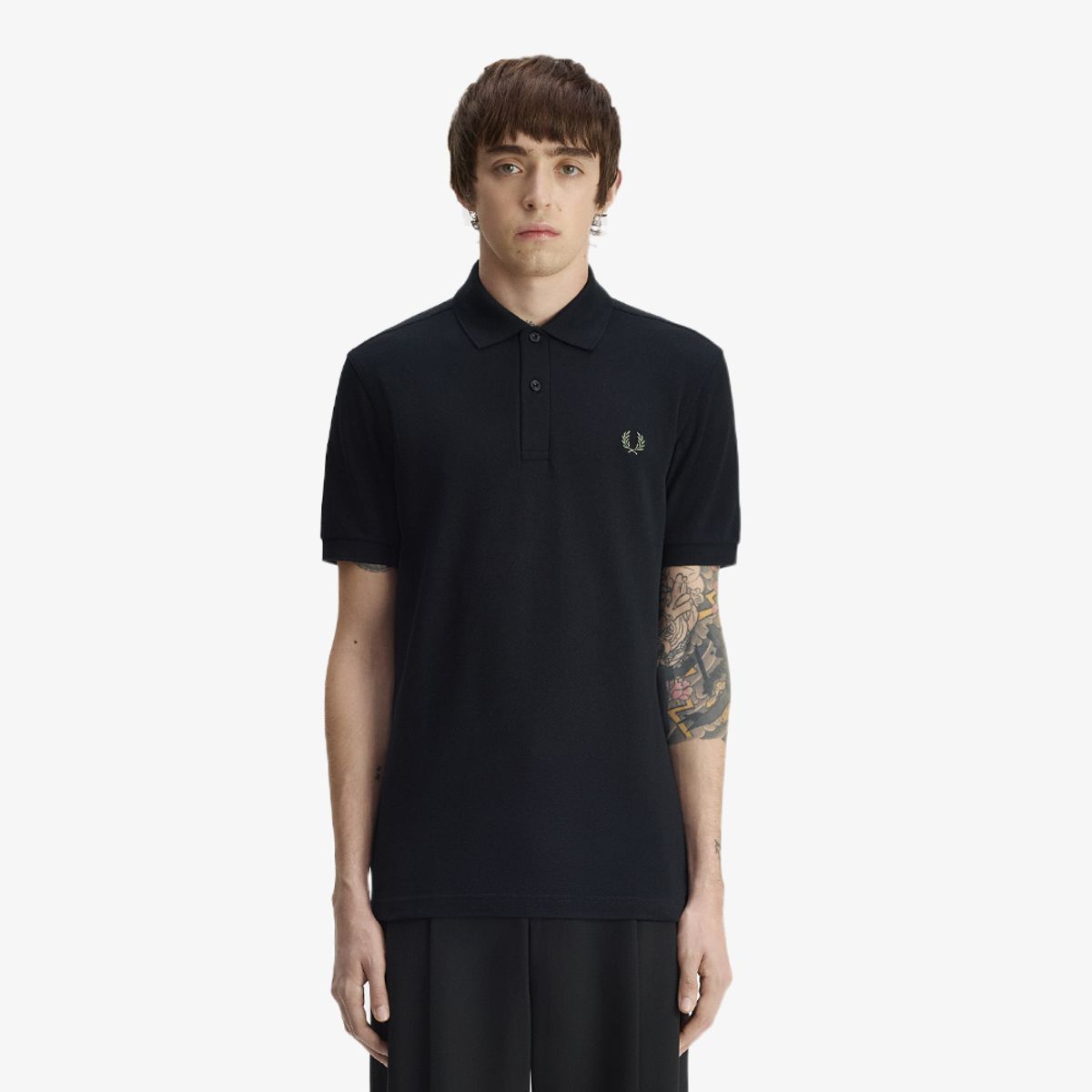 프레드페리(FRED PERRY) [M6000] 플레인 프레드페리 셔츠 - 블랙/로렐리스그린 AFPM2G36000-13C