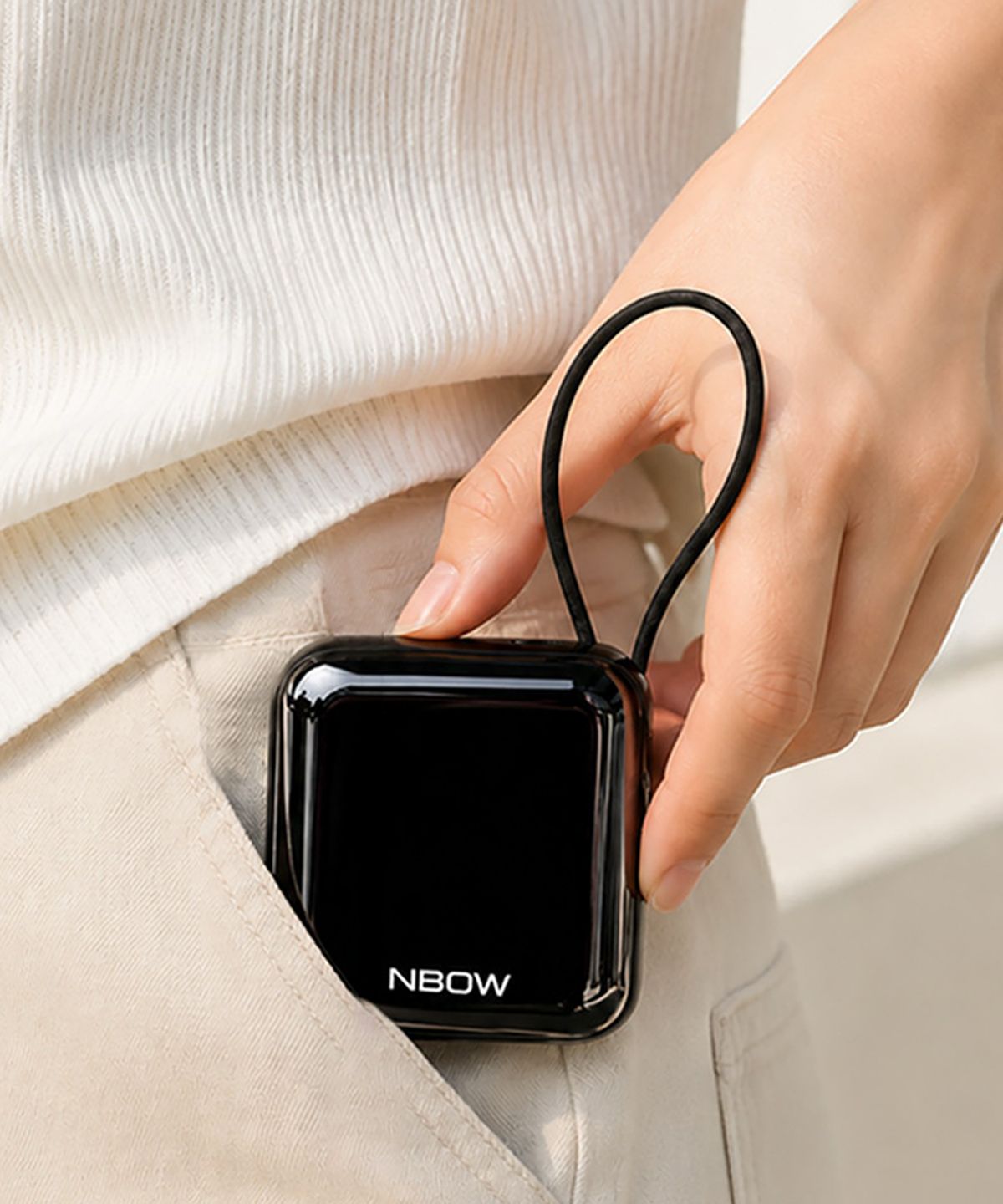 엔보우(NBOW) 35W 초고속충전 10000mAh 보조배터리 Q10