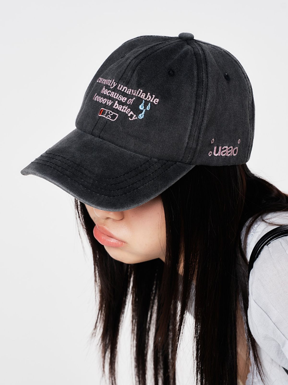 우아오(UAAO) 휴먼바때리 로고 스티치 데님 볼캡 (Black)
