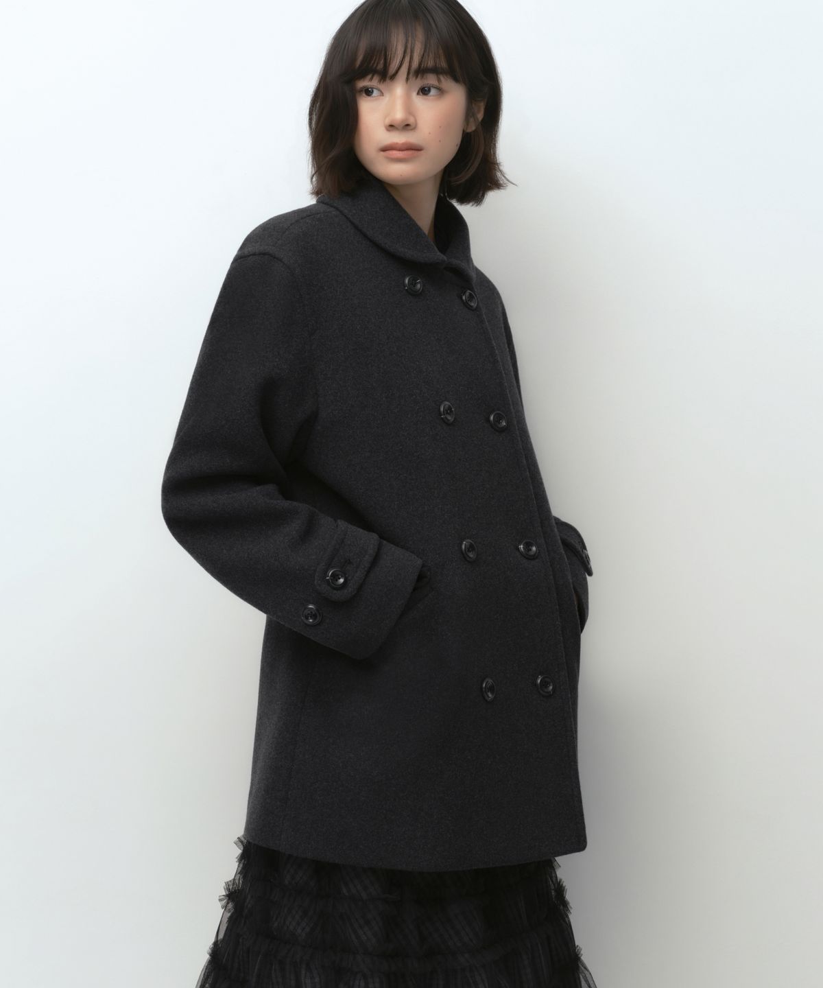 무신사 스탠다드 우먼(MUSINSA STANDARD WOMAN) [오헤시오 컬래버] 캐시미어 블렌드 더블 하프 코트 [차콜 그레이]