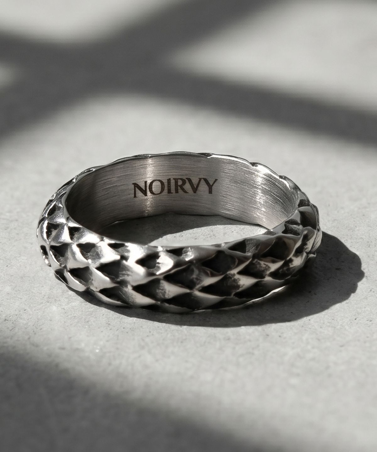 노이르비(NOIRVY) NR-306 드래곤 스케일 데일리 링