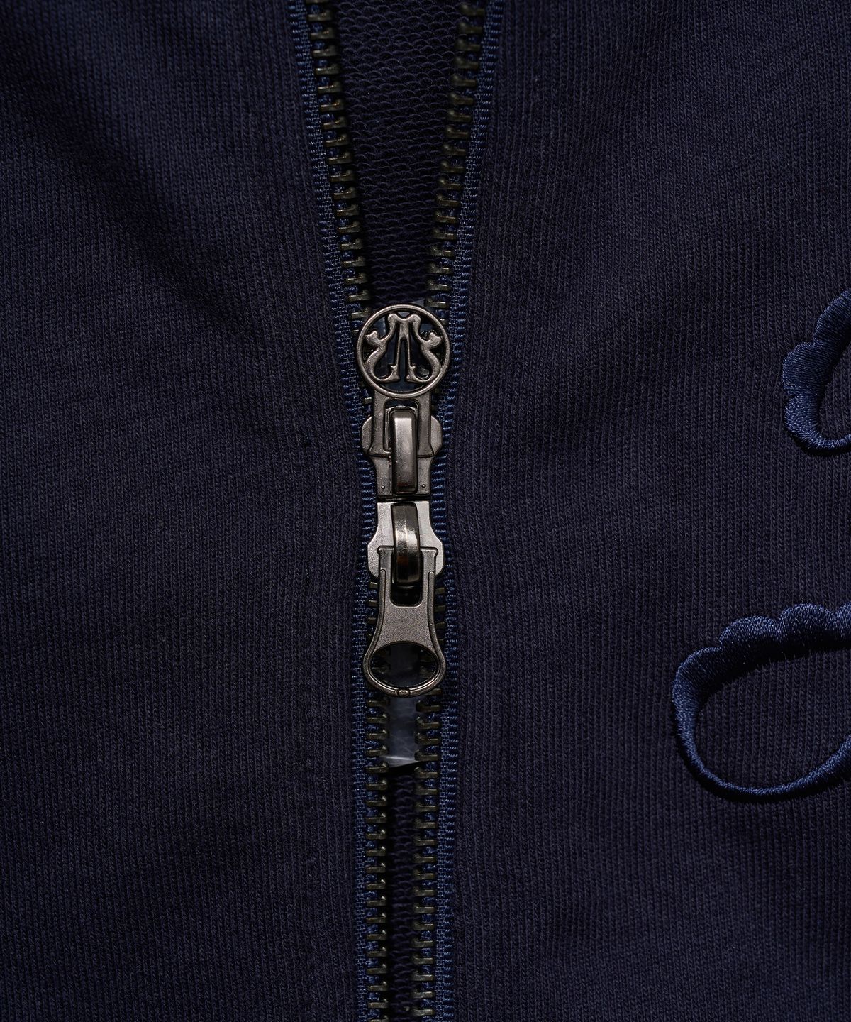 유희(YOUHEE) CHECK YH HOOD ZIP-UP_NAVY