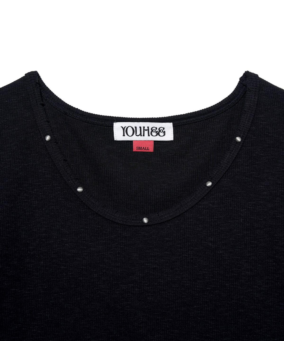 유희(YOUHEE) ESSENTIAL STUD V-NECK LONG SLEEVE_BLACK
