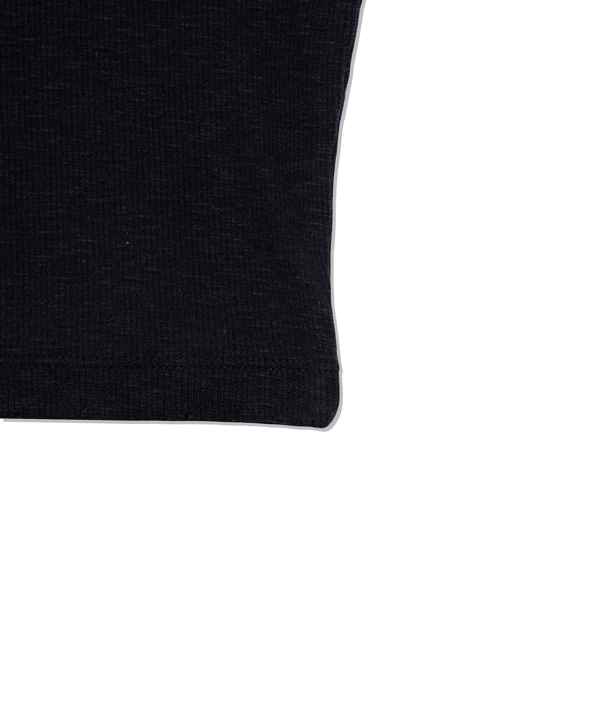 유희(YOUHEE) ESSENTIAL STUD V-NECK LONG SLEEVE_BLACK