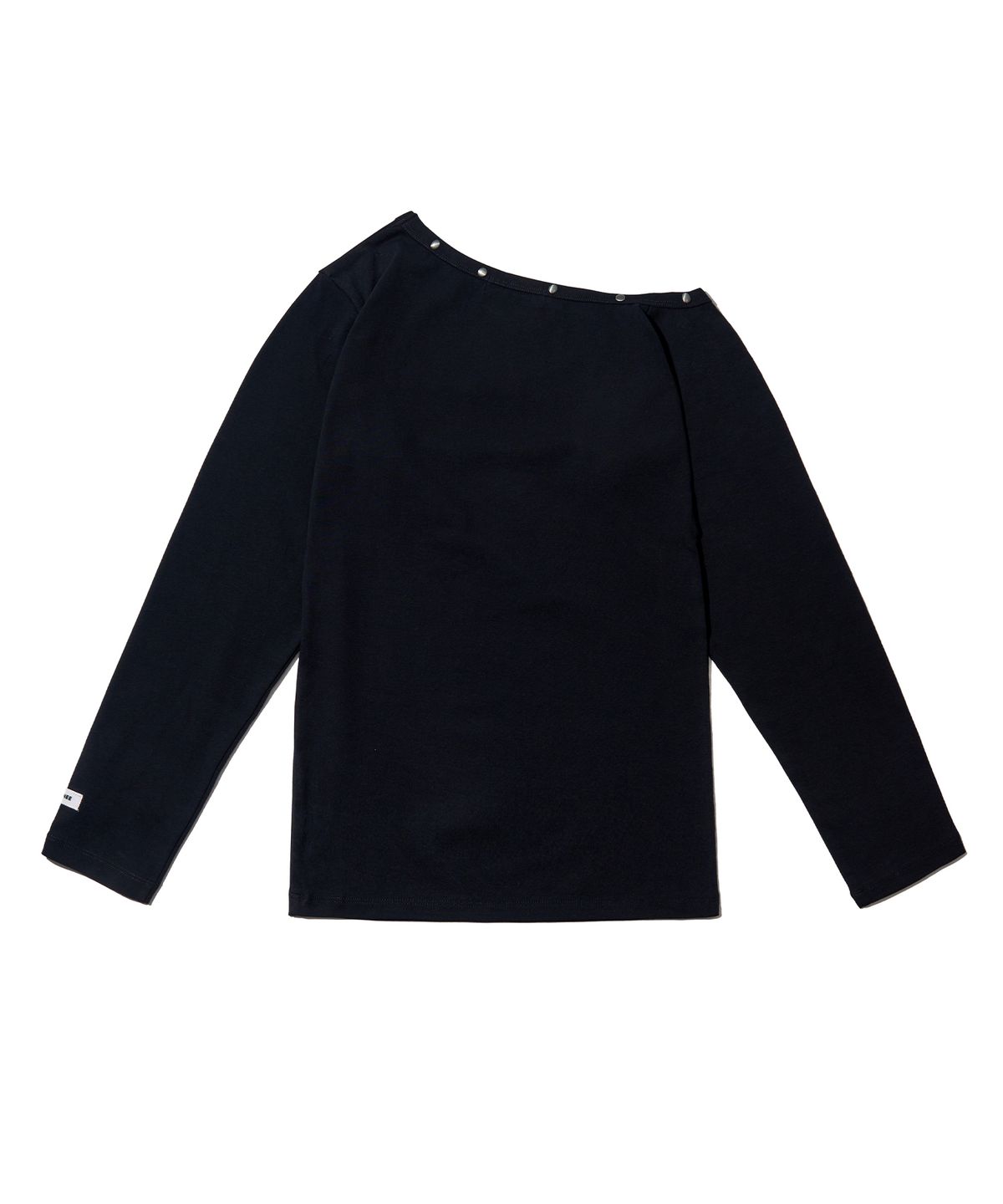 유희(YOUHEE) OFF-SHOULDER STUD LONG SLEEVE_BLACK