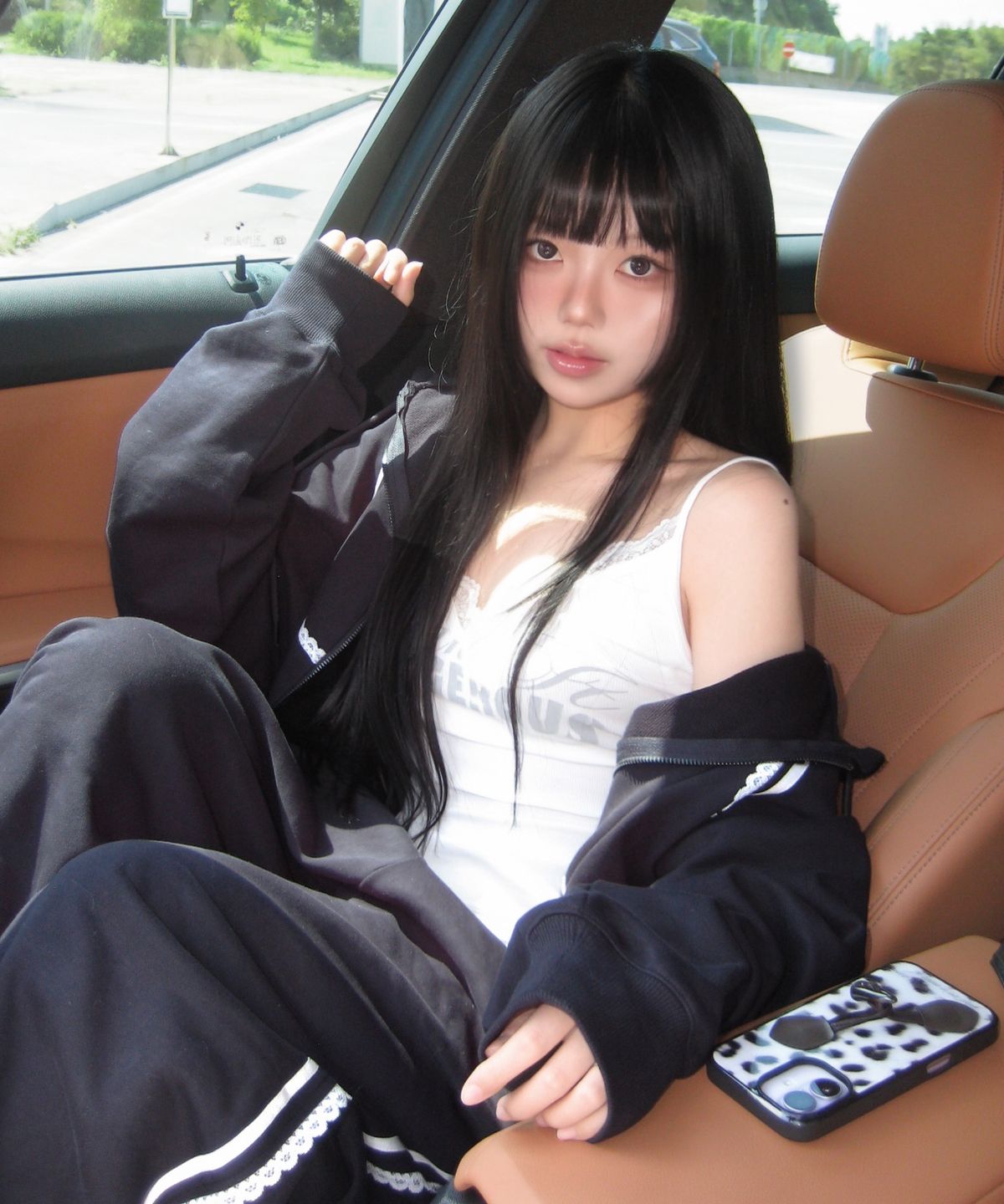 유희(YOUHEE) [아네딘X유희] LACE TRIMMED TRACK PANTS_NAVY