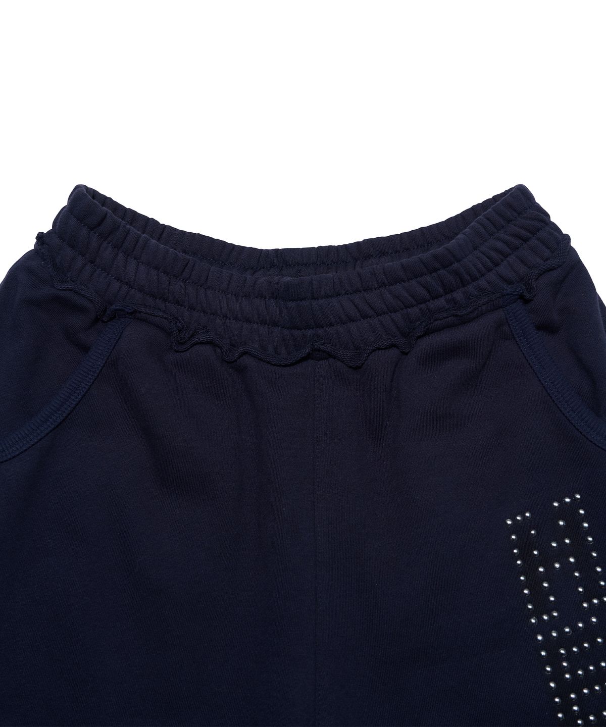 유희(YOUHEE) RAW-EDGE BAGGY CAPRI PANTS_NAVY