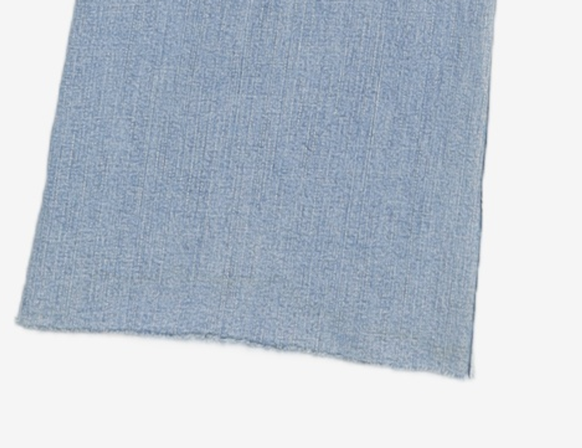 미쏘(MIXXO) 와이드 부츠컷 데님 MIWTJC604J