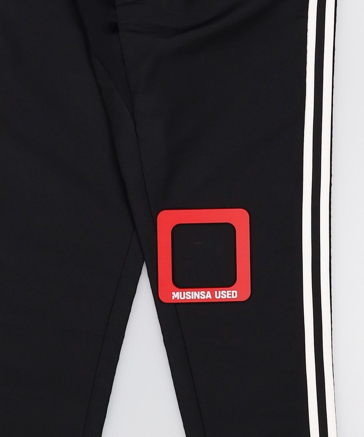 아디다스(ADIDAS) 에센셜 3S 우븐팬츠 - 블랙:화이트 / FI7164 XS