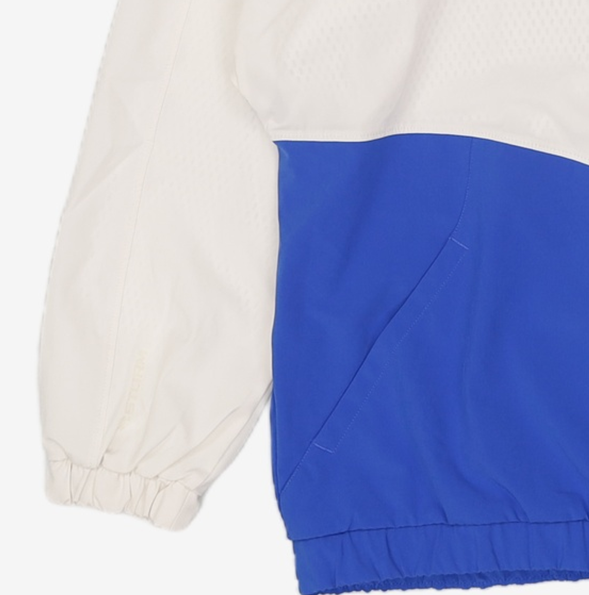 언더아머(UNDERARMOUR) 여성 APAC 우븐 재킷 1376551-100 M