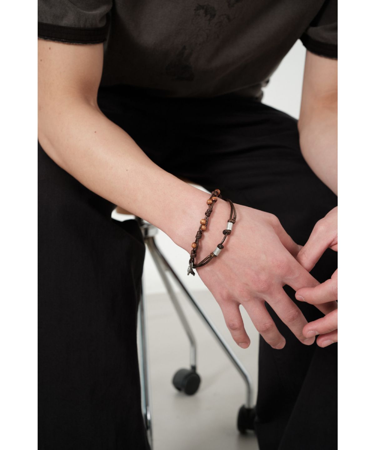 해칭룸(HATCHINGROOM) Wood ball Necklace Brown