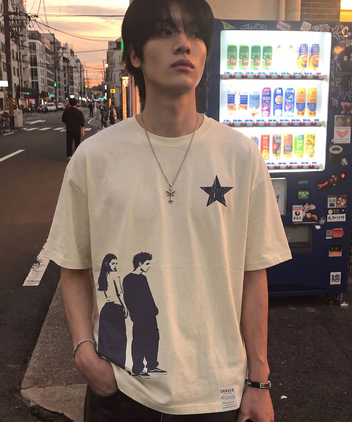 그레이버(GRAVER) [UNISEX]STAR1 COUPLE 반팔 티셔츠_2color