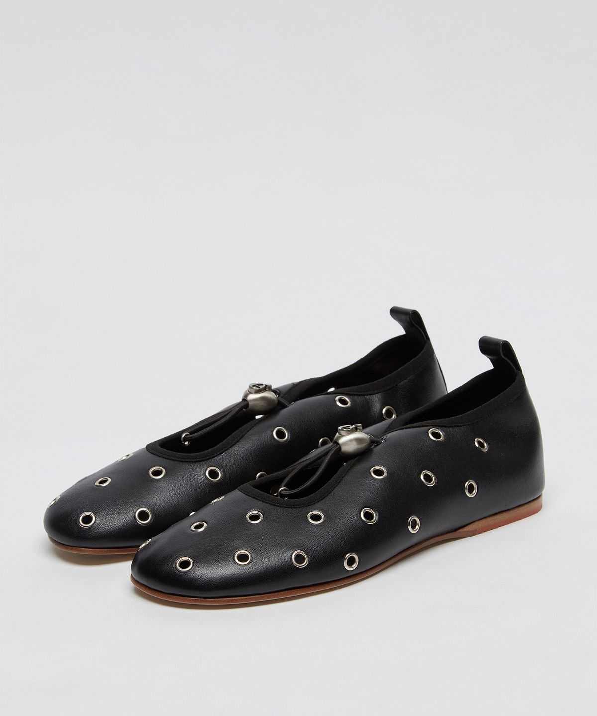 아카이브앱크(ARCHIVEPKE) Luv string eyelet flats(Deep sleep)_OK1DX26203BLK