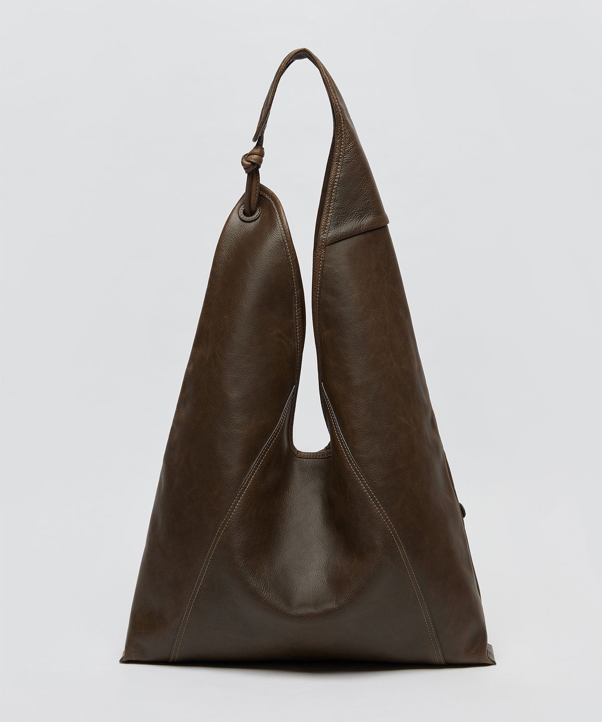 아카이브앱크(ARCHIVEPKE) Knotted layer bag(Ash brown)_OVBAX26208PUB