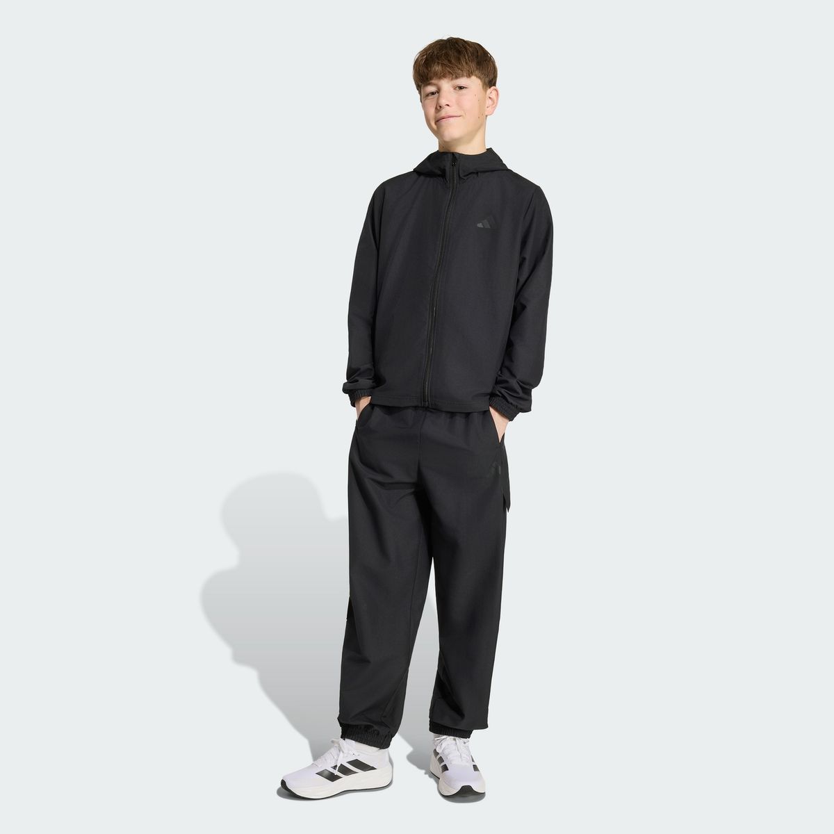아디다스 키즈(ADIDAS KIDS) 시즈널 우븐 유틸리티 트랙수트 주니어 KS7601