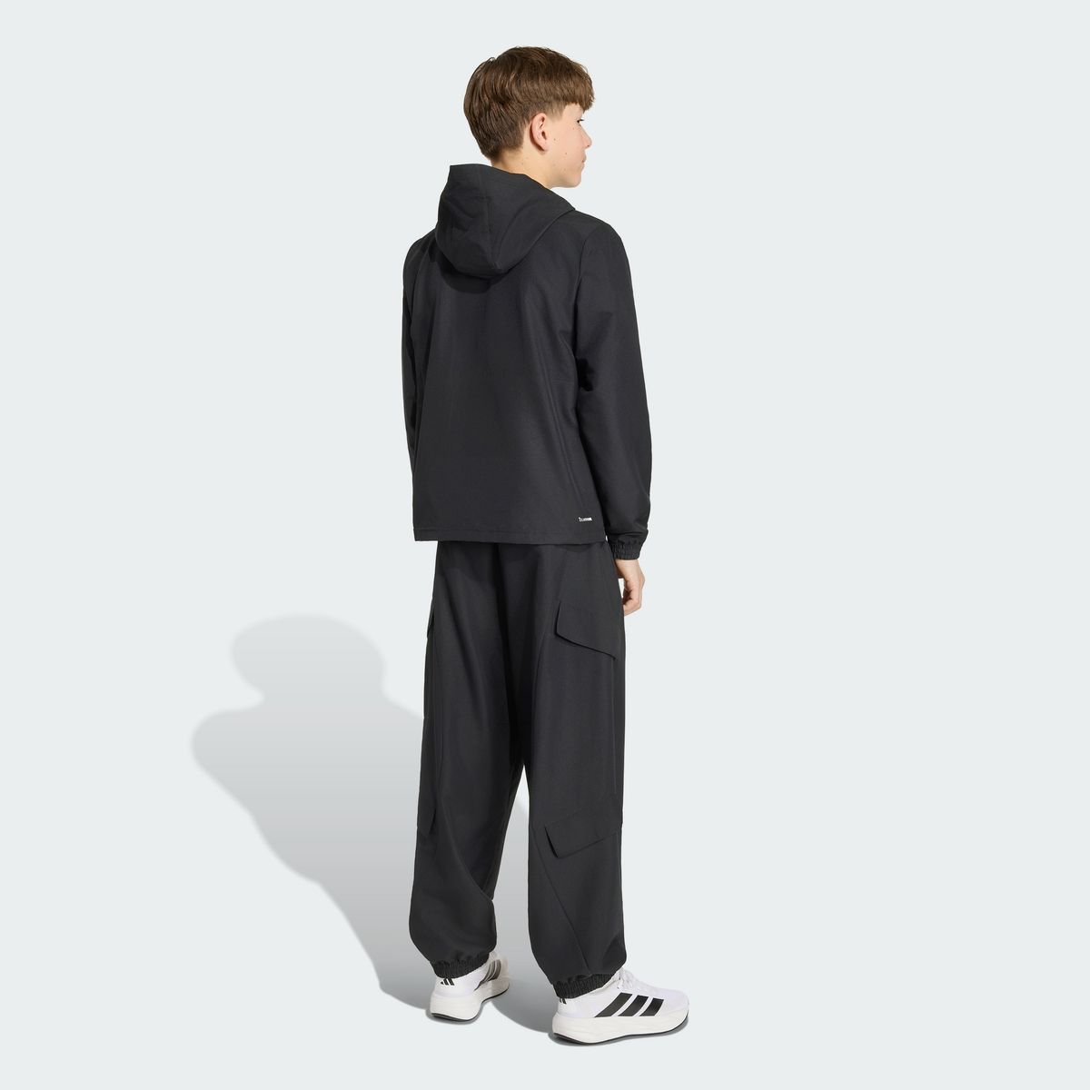 아디다스 키즈(ADIDAS KIDS) 시즈널 우븐 유틸리티 트랙수트 주니어 KS7601
