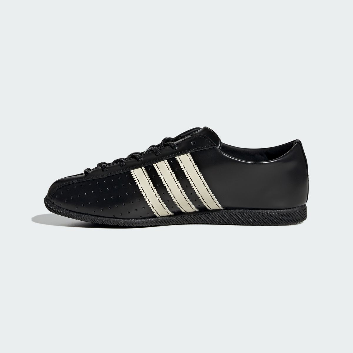 아디다스(ADIDAS) 재팬 럭스 KJ5160