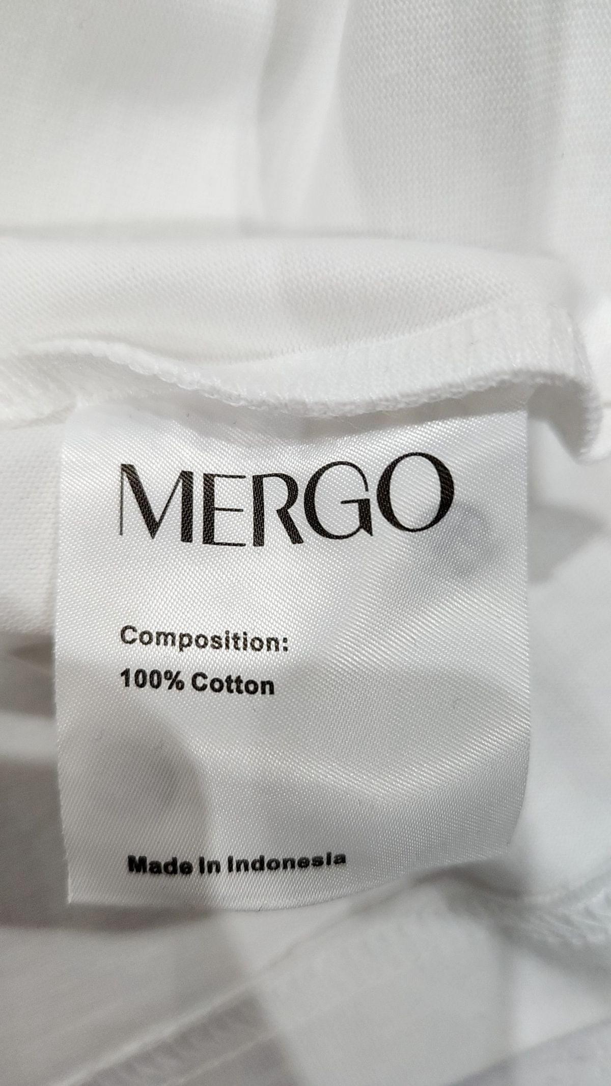 메르고(MERGO) 반소매 티셔츠 M