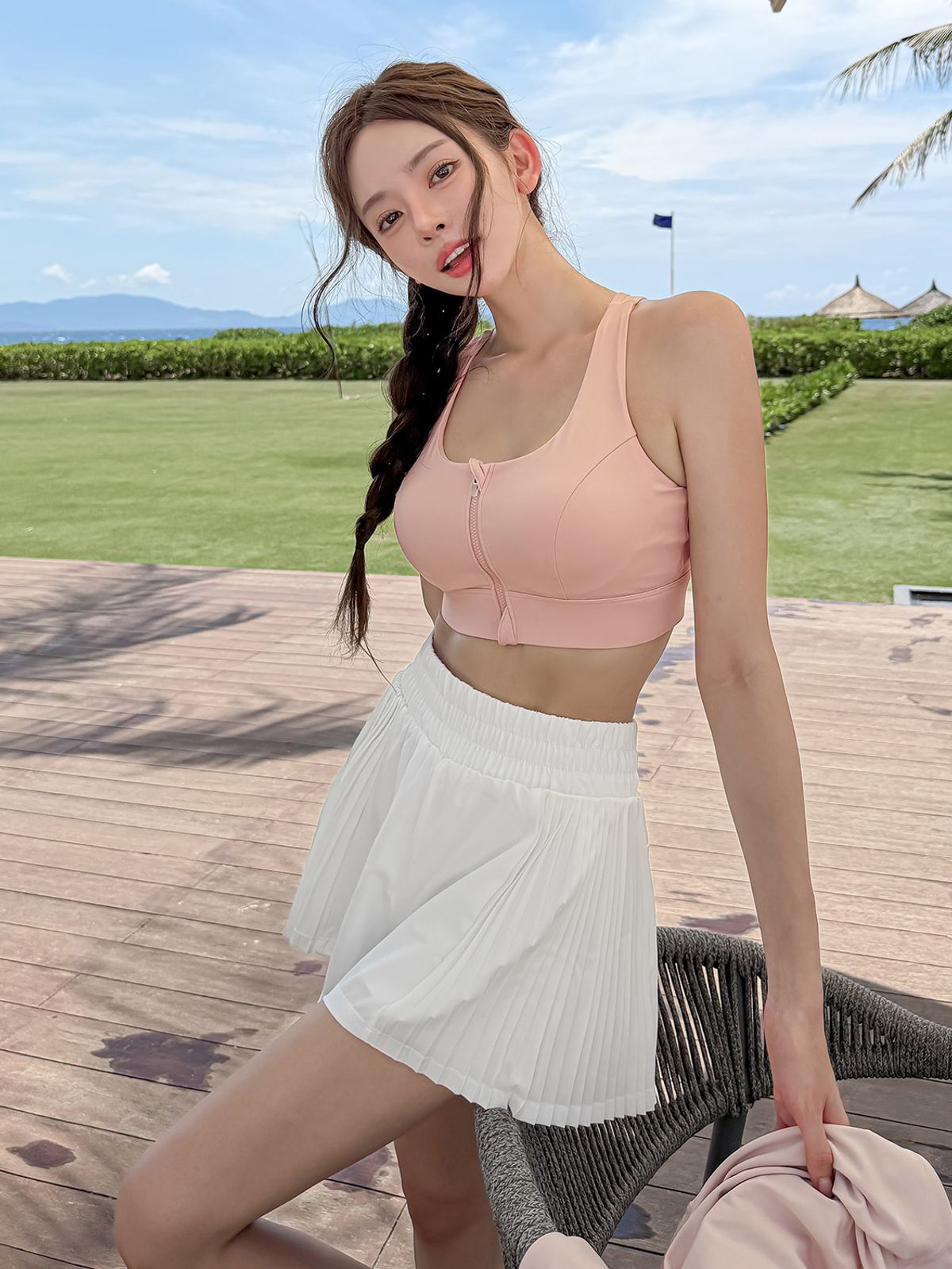 비키비키(BIKIBIKI) 스완 골반 볼륨 플리츠 래쉬 팬츠