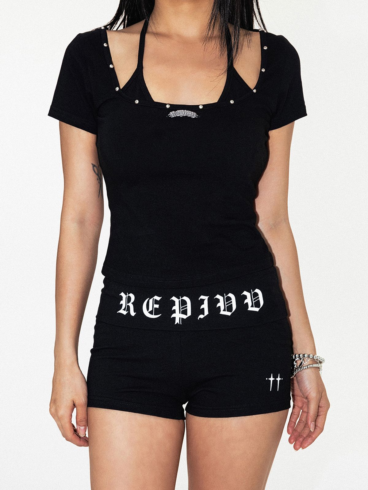 레피브(REPIVV) Burning Bikini T-shirt (Black)