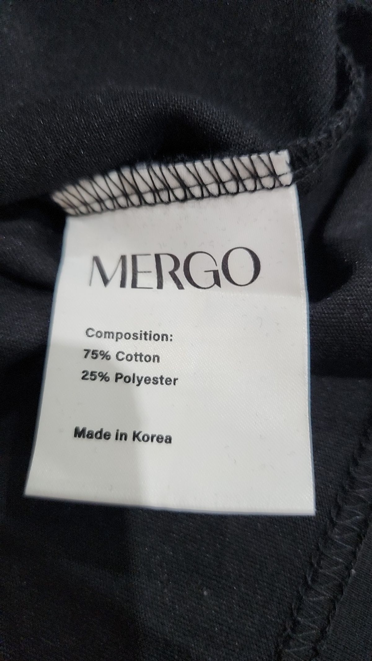 메르고(MERGO) 긴소매 티셔츠