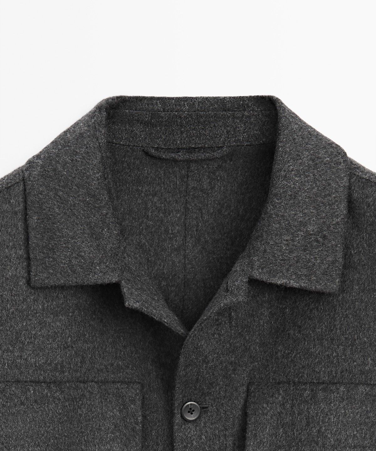 마시모두띠(MASSIMO DUTTI) 포켓 디테일 울 혼방 오버셔츠